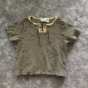 Striped white stag short sleeve shirt